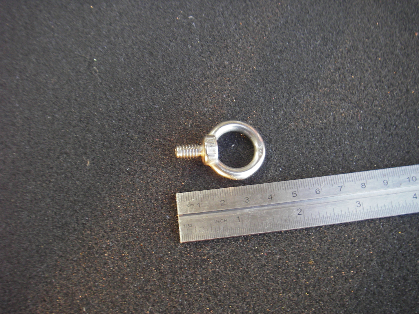 Vented 1/4-20 Stainless Eyebolt