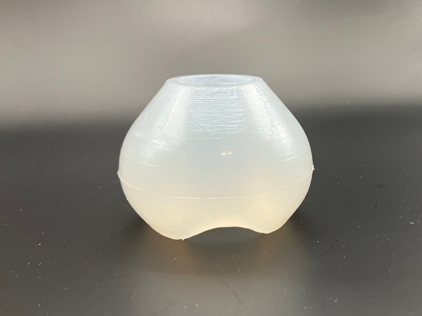 Silicone Pear Gauge
